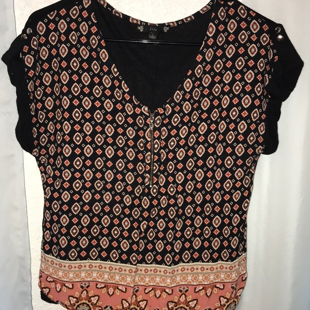 Pink and black top